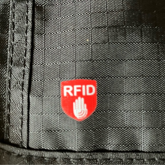 Alpha Keeper RFID Money Travel Belt Passport Holder Fanny Pack - New - Picture 6 of 6